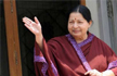 Right hand inflamed, Jayalalithaa signs-off poll papers with thumb print